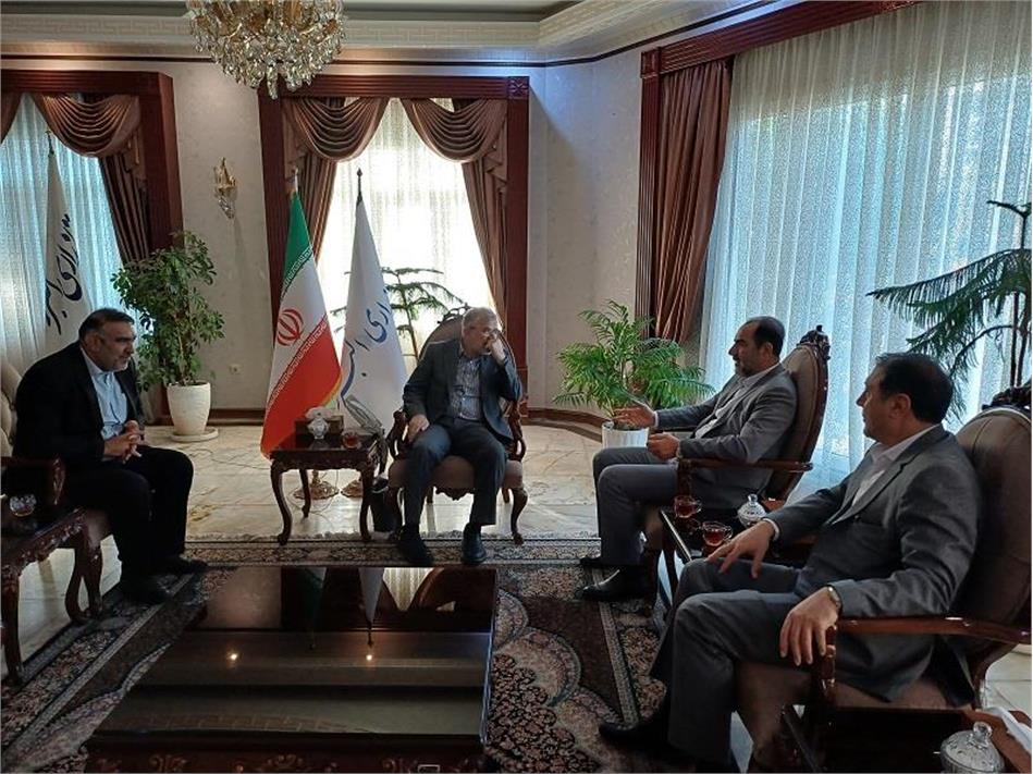 دیدار مدیرعامل شرکت انبارهای عمومی و خدمات گمرکی ایران با استاندار البرز