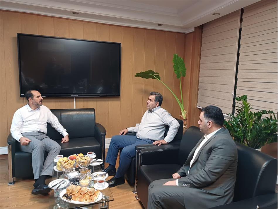 به منظور توسعه زیرساخت لجستیکی شمال کشور برگزار شد؛ نشست راهبردی مدیرعامل شرکت انبارهای عمومی و خدمات گمرکی  ایران با رئیس