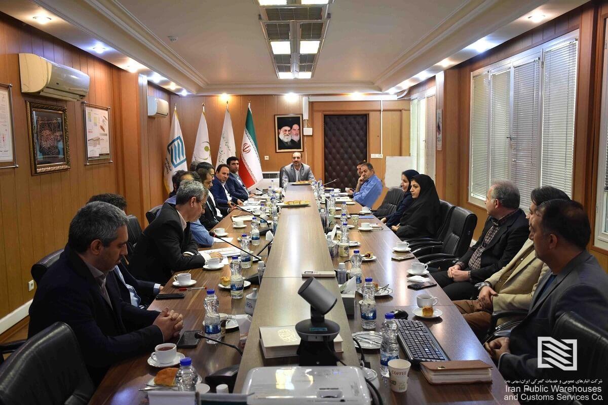 نشست صمیمانه سرپرست شرکت با معاونت برنامه ریزی و اقتصادی