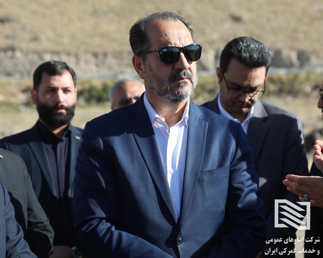 بازدید مدیرعامل شرکت انبارهای عمومی و خدمات گمرکی ایران از شرکت بازرگان 11