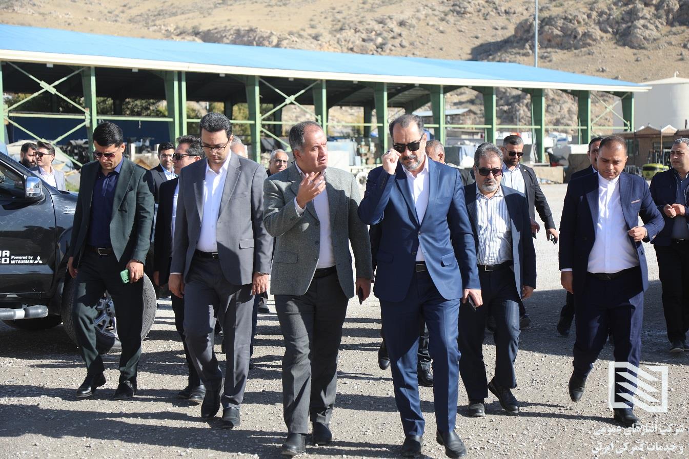 بازدید مدیرعامل شرکت انبارهای عمومی و خدمات گمرکی ایران از شرکت بازرگان 10