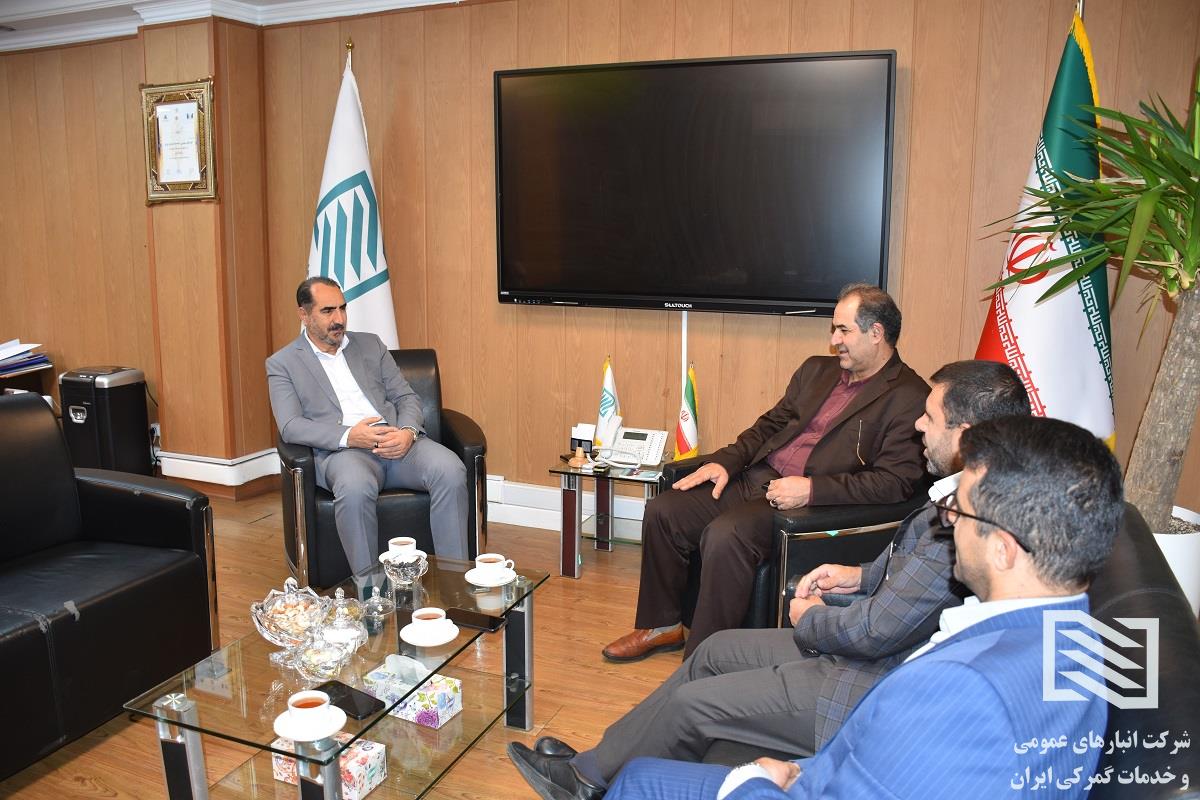 دیدار مدیرعامل شرکت انبارهای عمومی و خدمات گمرکی ایران با نماینده مردم مینودشت، کلاله و گالیکش در مجلس شورای اسلامی 3