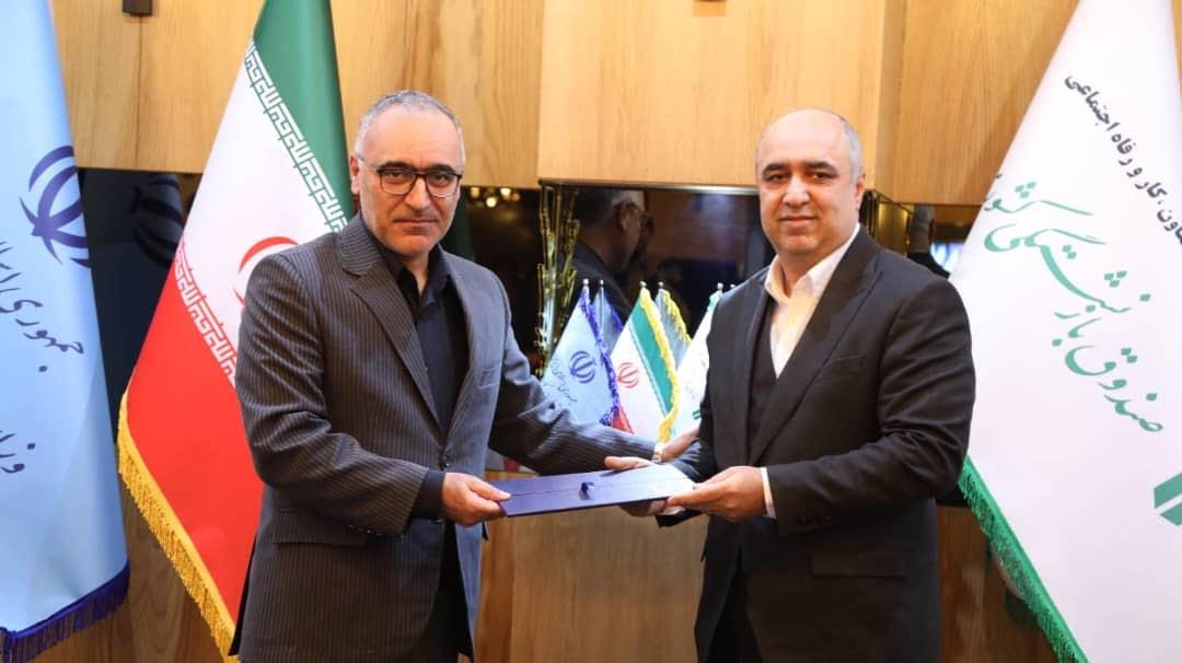 در آیین معارفه «بهمن برزگر» به عنوان سرپرست جدید شرکت سرمایه گذاری آتیه صبا مطرح شد: فرآیند بورسی شد...