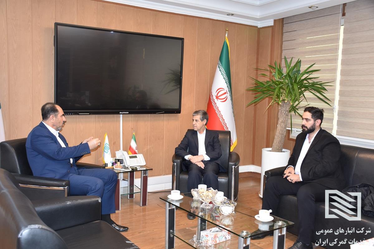 نشست مشترک مدیرعامل شرکت انبارهای عمومی و خدمات گمرکی ایران با نماینده مردم شریف شهرستان تبریز، آذرشهر و اسکو با محوریت توسعه انبارداری و لجستیک 3