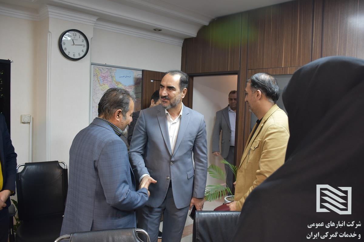 دیدار مدیرعامل شرکت انبارهای عمومی و خدمات گمرکی ایران با همکاران واحد برنامه‌ریزی و اقتصادی ستاد مرکزی 1