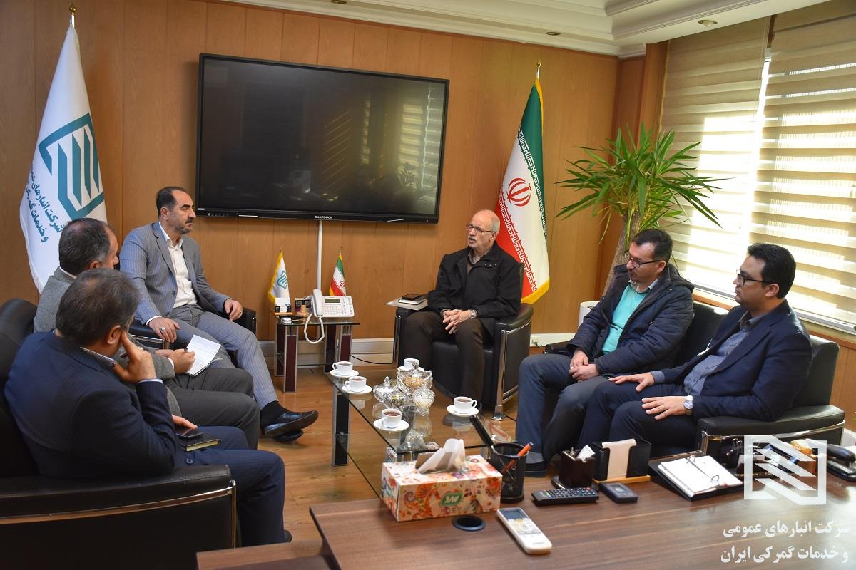 نشست راهبردی مدیرعامل شرکت انبارهای عمومی ایران با نماینده مردم درگز در مجلس شورای اسلامی 4