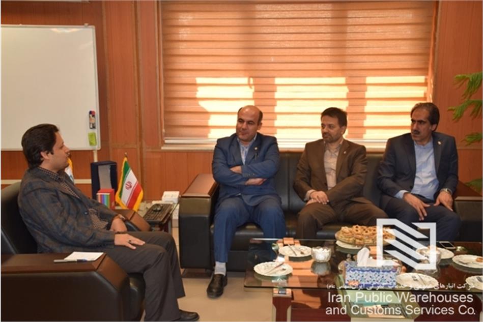 دیدار مدیر عامل شرکت شهریار با رئیس بانک ملی شعبه گمرک تهران