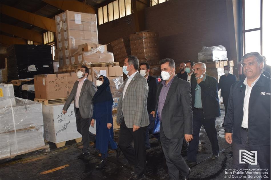 دکتر تاجیک در بازدید از شرکت انبارهای عمومی و خدمات گمرکی تهران: به نمایندگی از صاحبان سهام از اقدامات صورت گرفته در راستای
