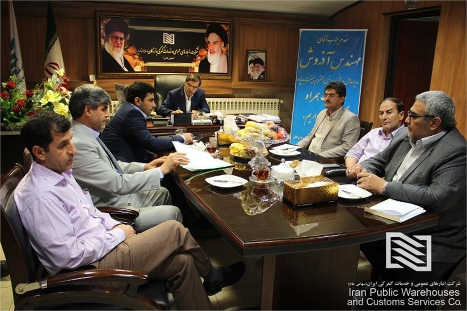 بازدید مدیر عامل شرکت انبارهای عمومی ایران از شرکت‌های جلفا و بازرگان