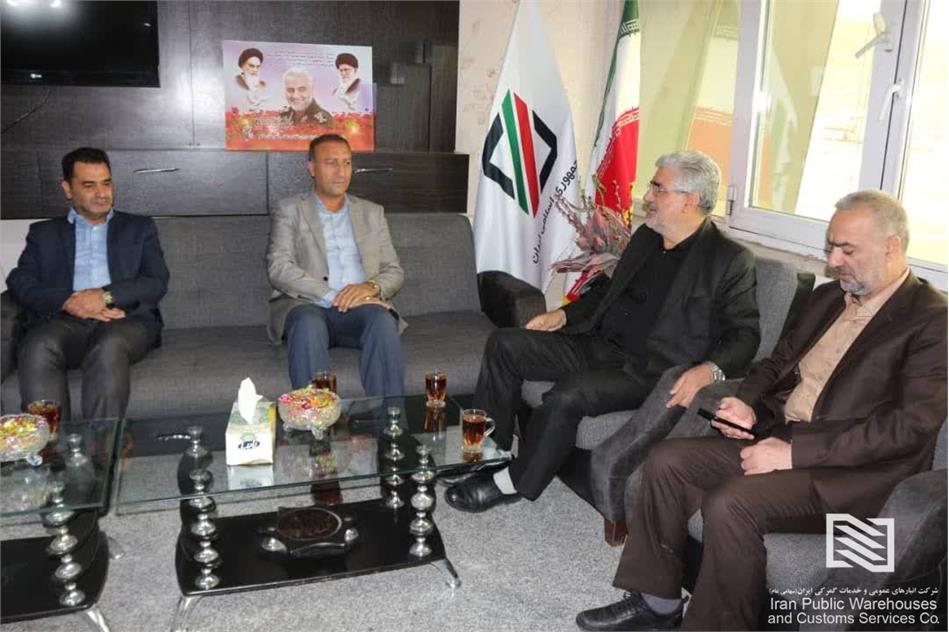 نشست مشترک نماینده شهرستان های ماکو، شوط، پلدشت و چالدران در مجلس شورای اسلامی با مدیرکل جدید گمرک بازرگان و سرپرست شرکت