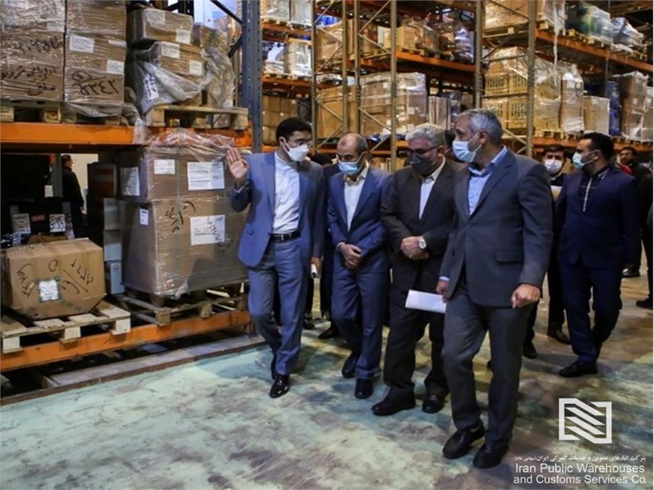 بازدید اعضای کمیسیون اقتصادی مجلس از شرکت انبارهای عمومی و خدمات گمرکی فرودگاه امام خمینی(ره)