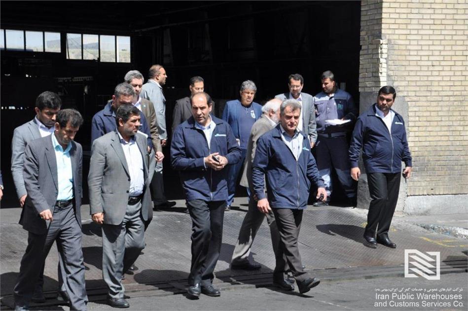 بازدید مدیرعامل شرکت انبارهای عمومی و خدمات گمرکی ایران از شرکت انبارهای عمومی امام خمینی(ره)