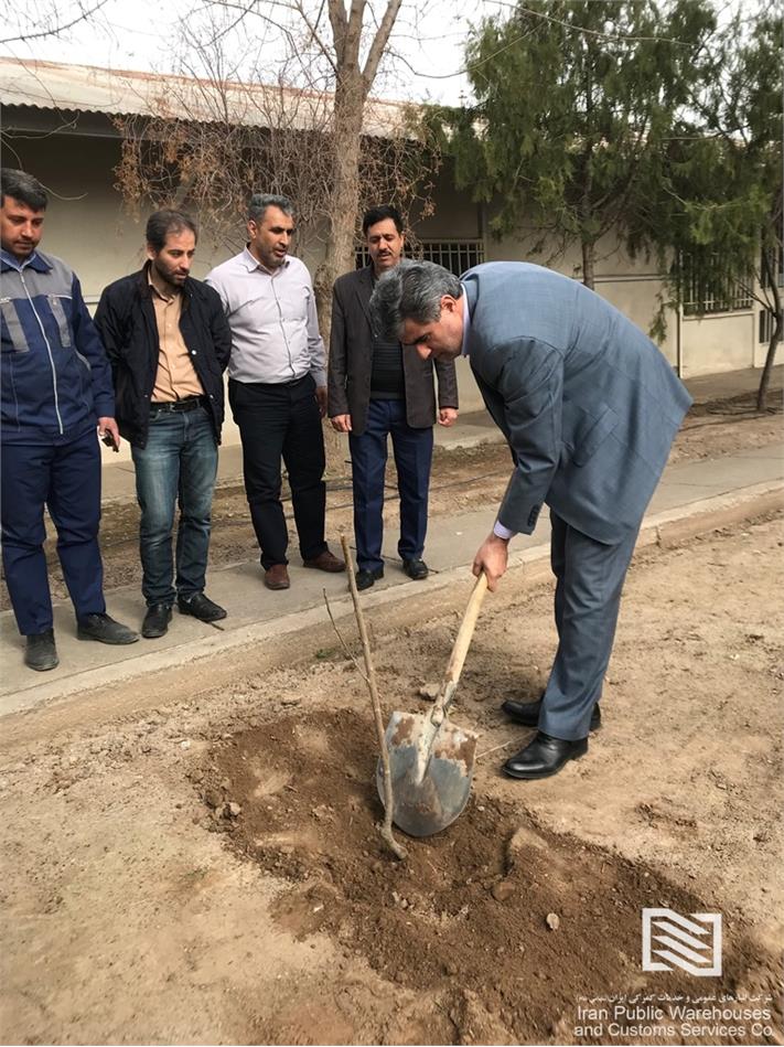 مراسم روز درختکاری در شرکت انبارهای عمومی و خدمات گمرکی جلفا برگزار شد