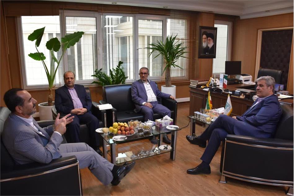 دیدار رئیس محترم هیئت مدیره و سرپرست شرکت انبارهای عمومی و خدمات گمرکی ایران با رئیس کمیسیون برنامه و بودجه مجلس شورای اسلامی