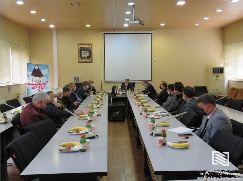 نشست مشترک مدیرعامل شرکت انبارهای عمومی و خدمات گمرکی جلفا با مدیر کل راه آهن آذربایجان شرقی
