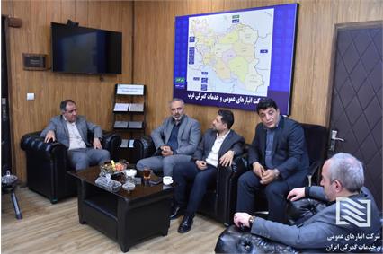تأکید سرپرست شرکت انبارهای عمومی بر همگرایی و ارتقای مهارت‌های تخصصی در نشست با مدیران ارشد شرکتهای انبارهای عمومی مستقر در استان تهران 3