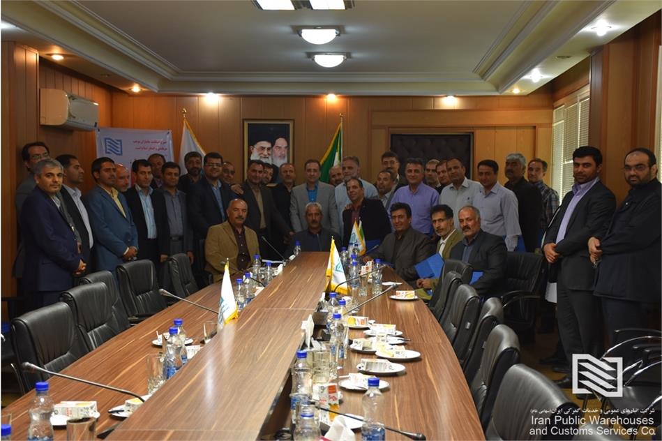 دیدار صمیمانه مدیرعامل بسیجی و جانباز شرکت انبارهای عمومی و خدمات گمرکی ایران با همکاران جانباز