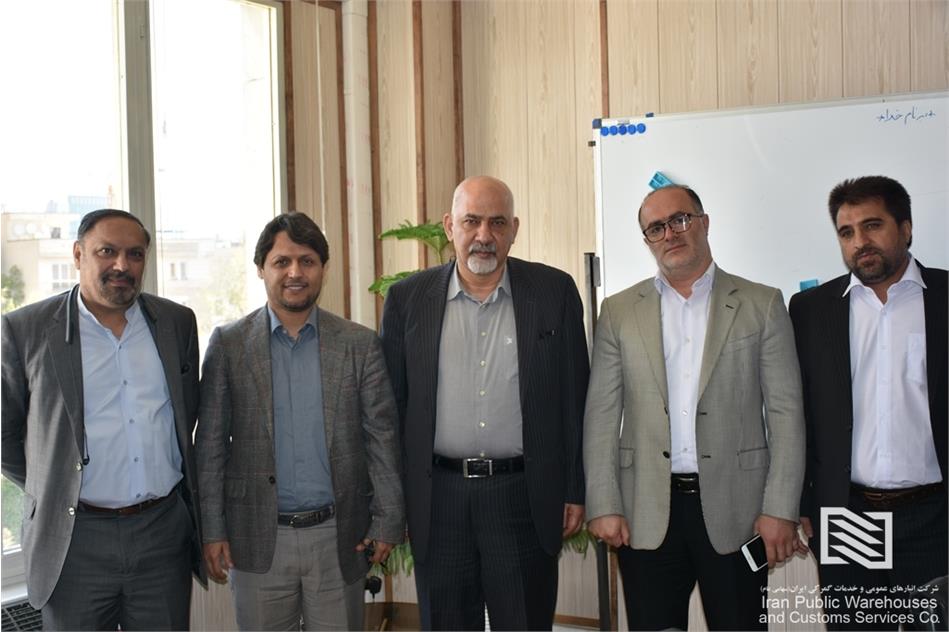 تودیع و معارفه مدیرعامل پیشین و سرپرست جدید شرکت انبارهای عمومی و خدمات گمرکی تهران