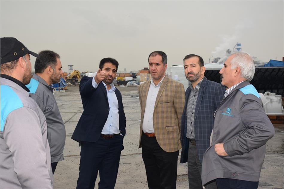 بازدید سرزده معاون برنامه‌ریزی و اقتصادی شرکت انبارهای عمومی و خدمات گمرکی ایران از شرکت تهران